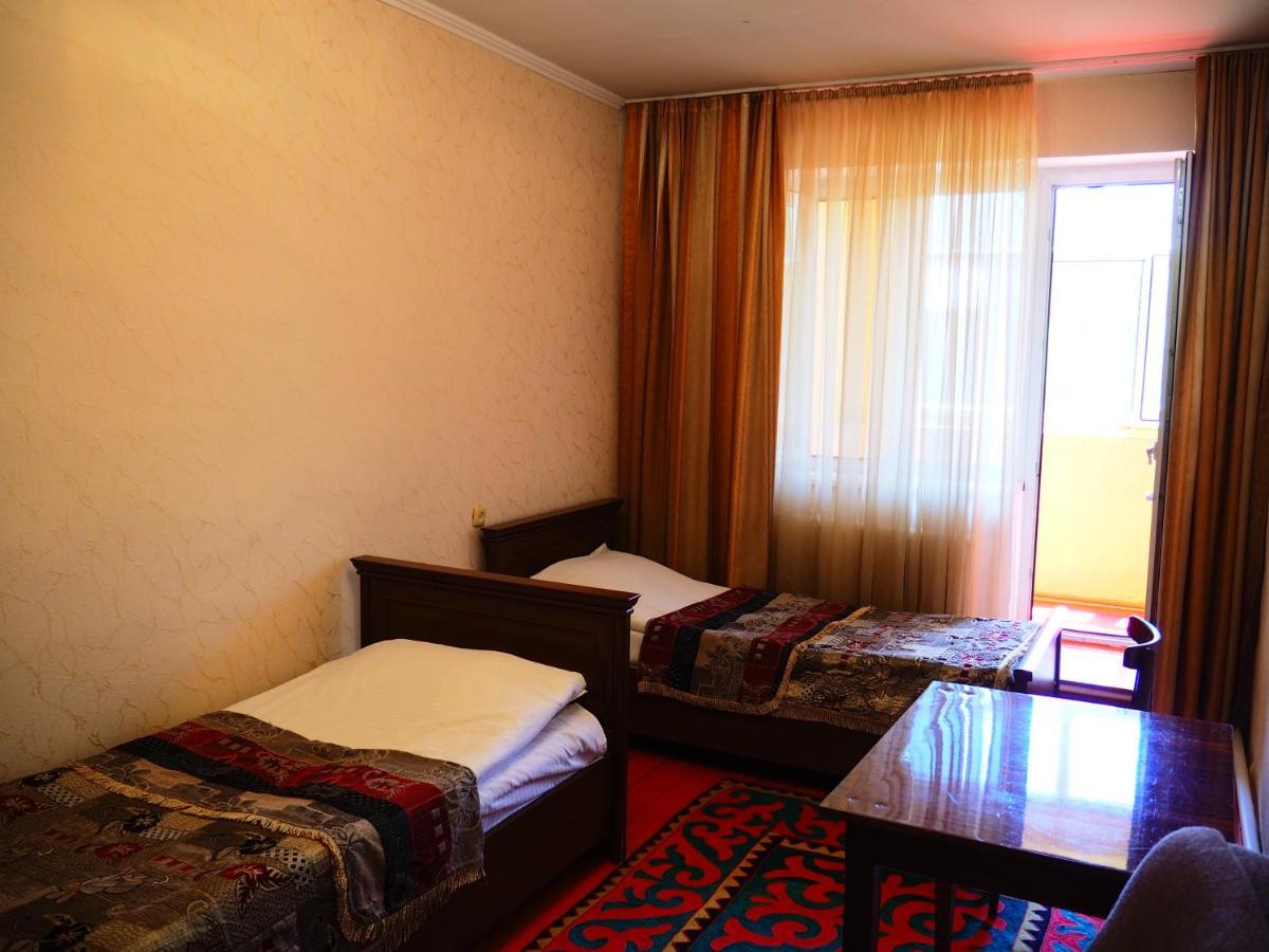 Baktygul Guesthouse Naryn Екстериор снимка